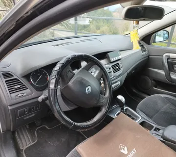 RENAULT LAGUNA 3 2008 DIJELOVI UNUTRAŠNJOSTI - cover