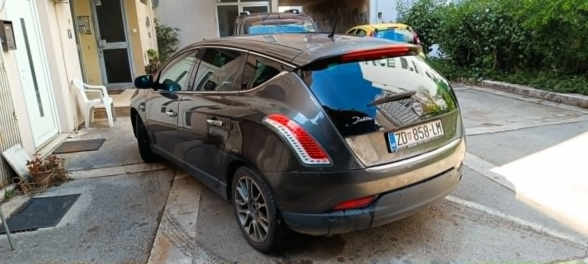 lancia delta 1,6 mjt - slika 5