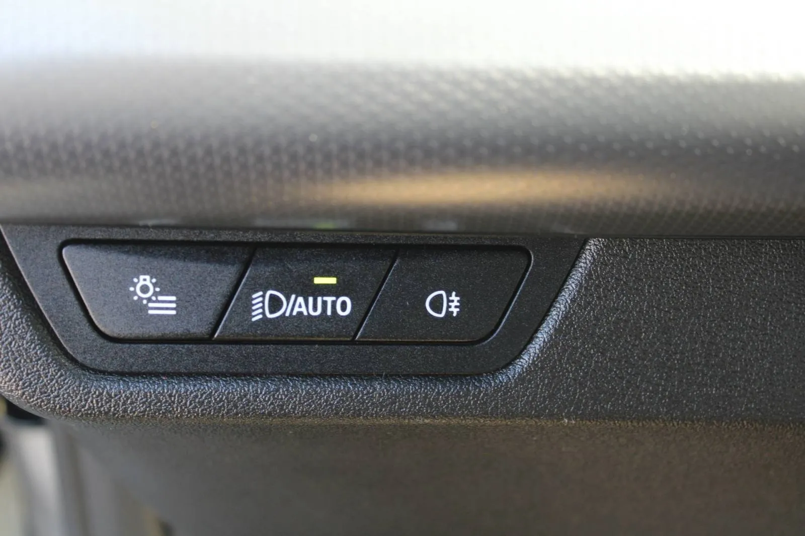 bmw x1 18i automatik m-paket *led, navigacija, kamera* - slika 15