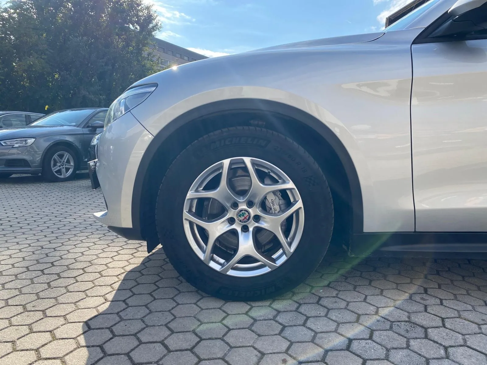 alfa romeo stelvio 2,2 190 q4 business 4xgarancije - slika 3