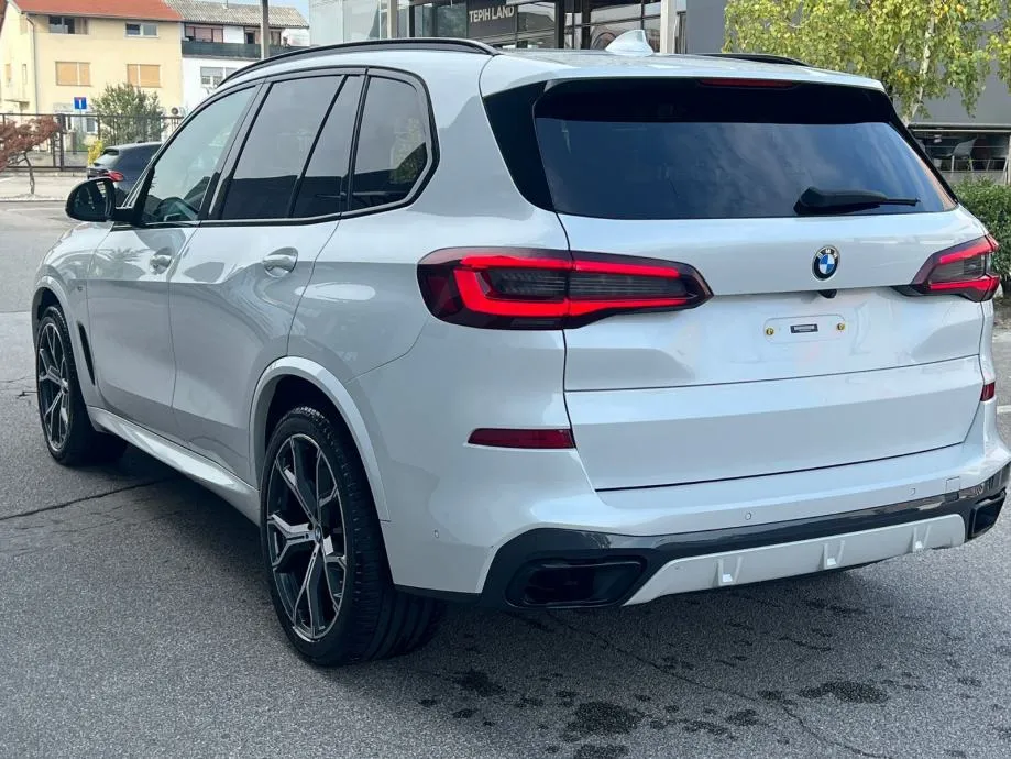 bmw x5 xdrive30d m-paket - slika 4