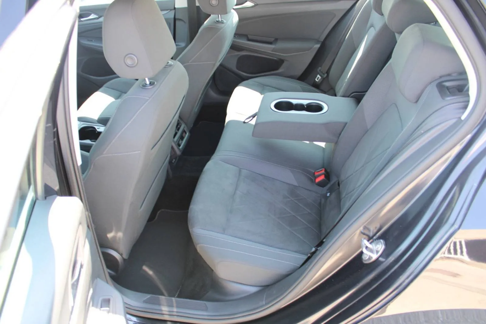 vw golf viii 1.4 e-hybrid dsg style *led, navigacija, kamera* - slika 12