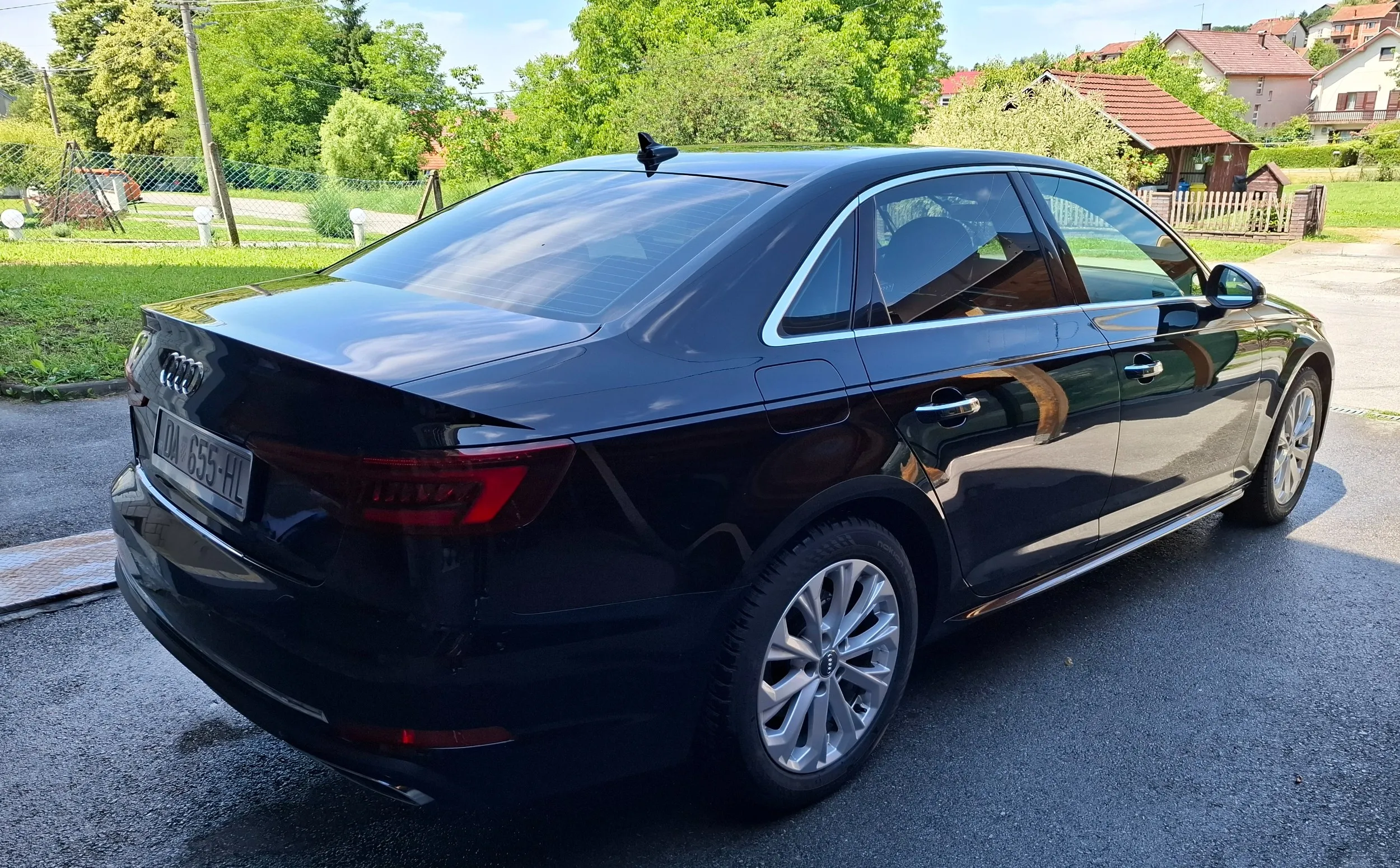 audi a4 (b9) 35 tfsi (2.0 tfsi mildhybrid) - vc, matrix, 8x alu - slika 4