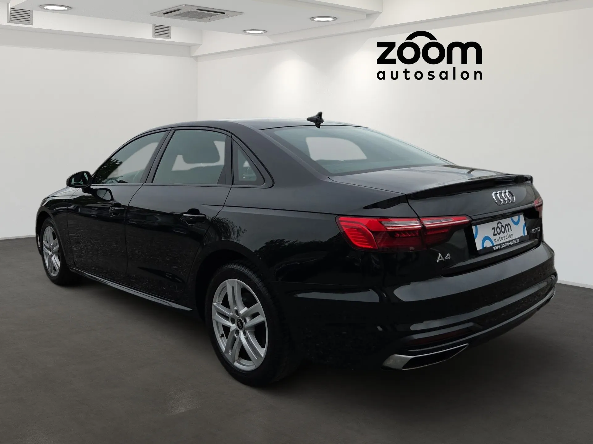 audi a4 2.0 40 tdi 150kw s tronic advanced - slika 4