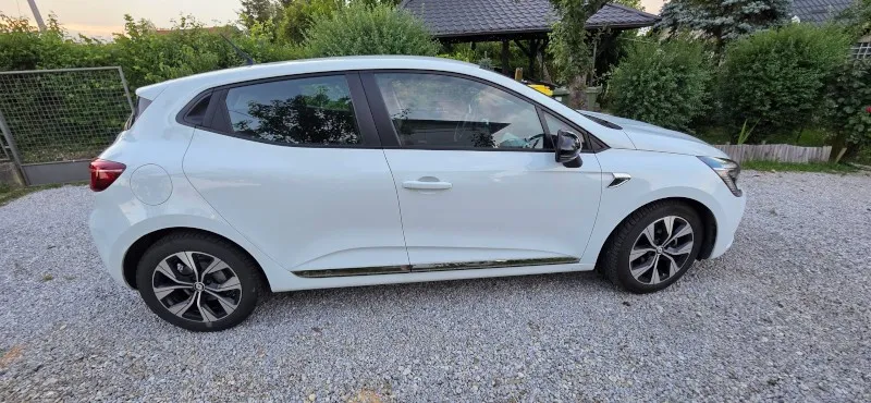reanult clio 5 e-tech 140 limited - slika 4