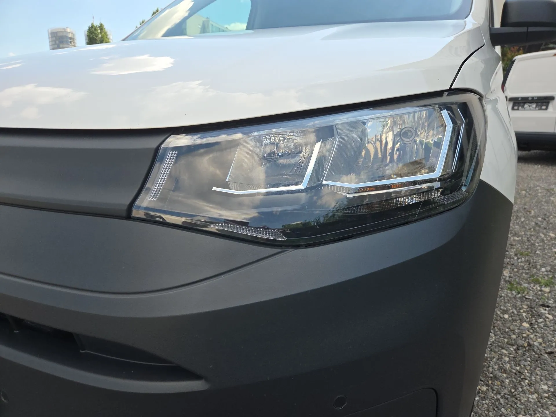 volkswagen caddy 2.0 tdi 75kw 15150+pdv - slika 5