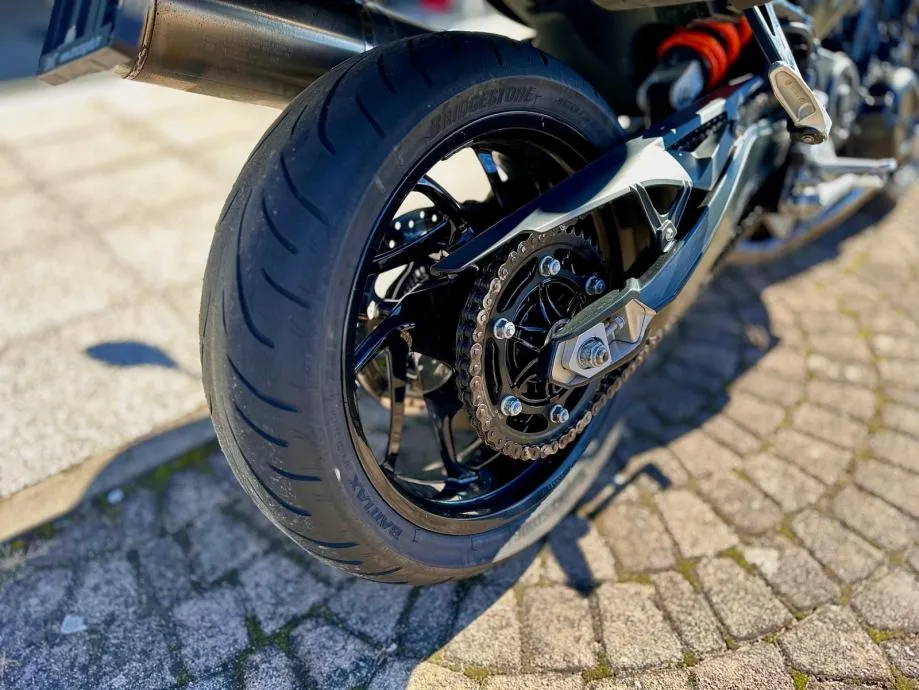 bmw f 800 r abs, 2011 god. - slika 17