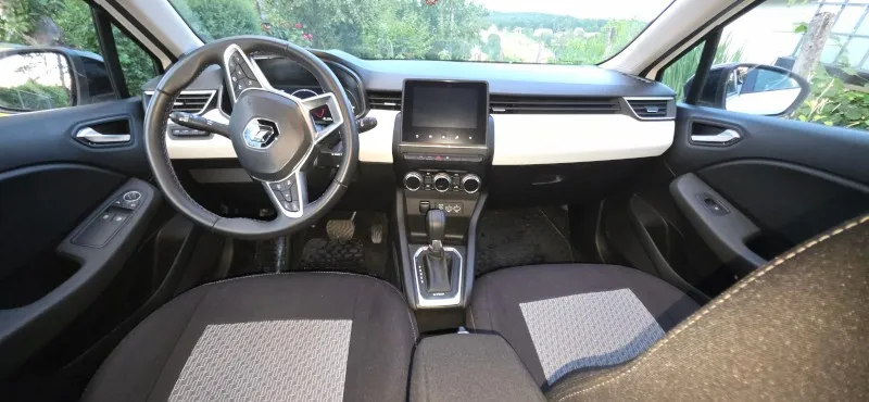 reanult clio 5 e-tech 140 limited - slika 6