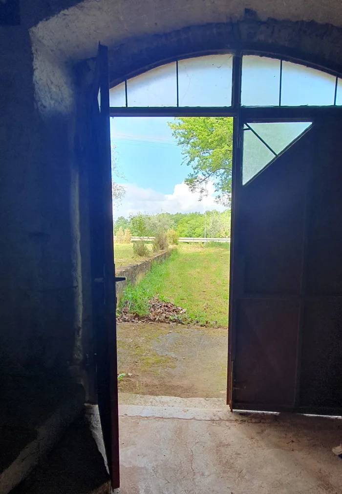 vižinada, imanje s kućom od 180 m2 i zemljištem 35380 m2, kop-740 - slika 12