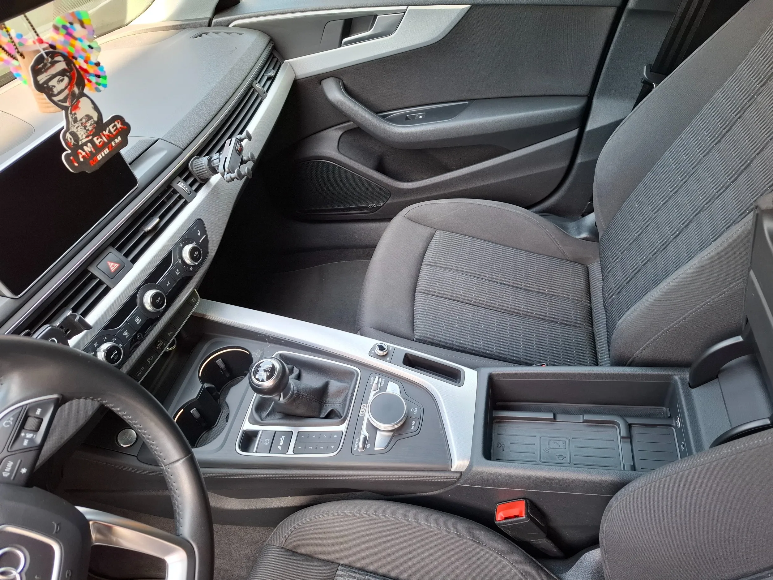 audi a4 (b9) 35 tfsi (2.0 tfsi mildhybrid) - vc, matrix, 8x alu - slika 11