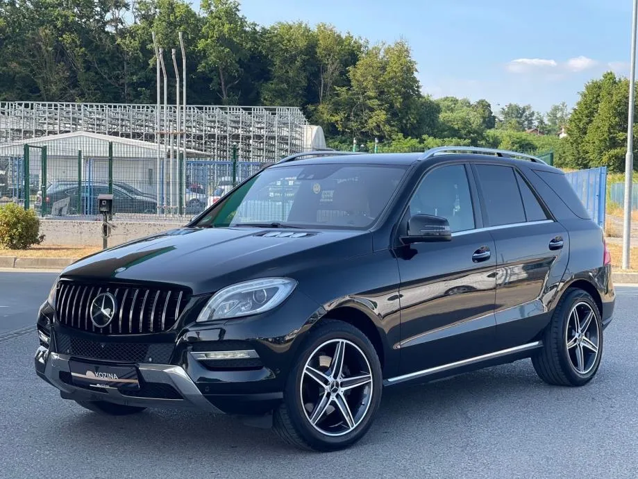 ••mercedes ml 350 cdi 4matic, amg, full oprema•• - slika 2