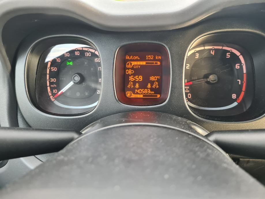 fiat panda 1,2,2015 god, 140000 km, klima,kartice - slika 11