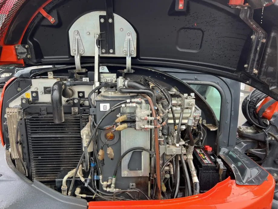 kubota kx057-4 - slika 13