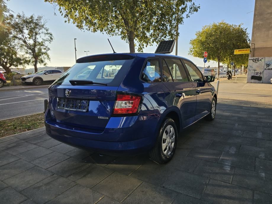 škoda fabia combi 1,0 tsi - slika 2