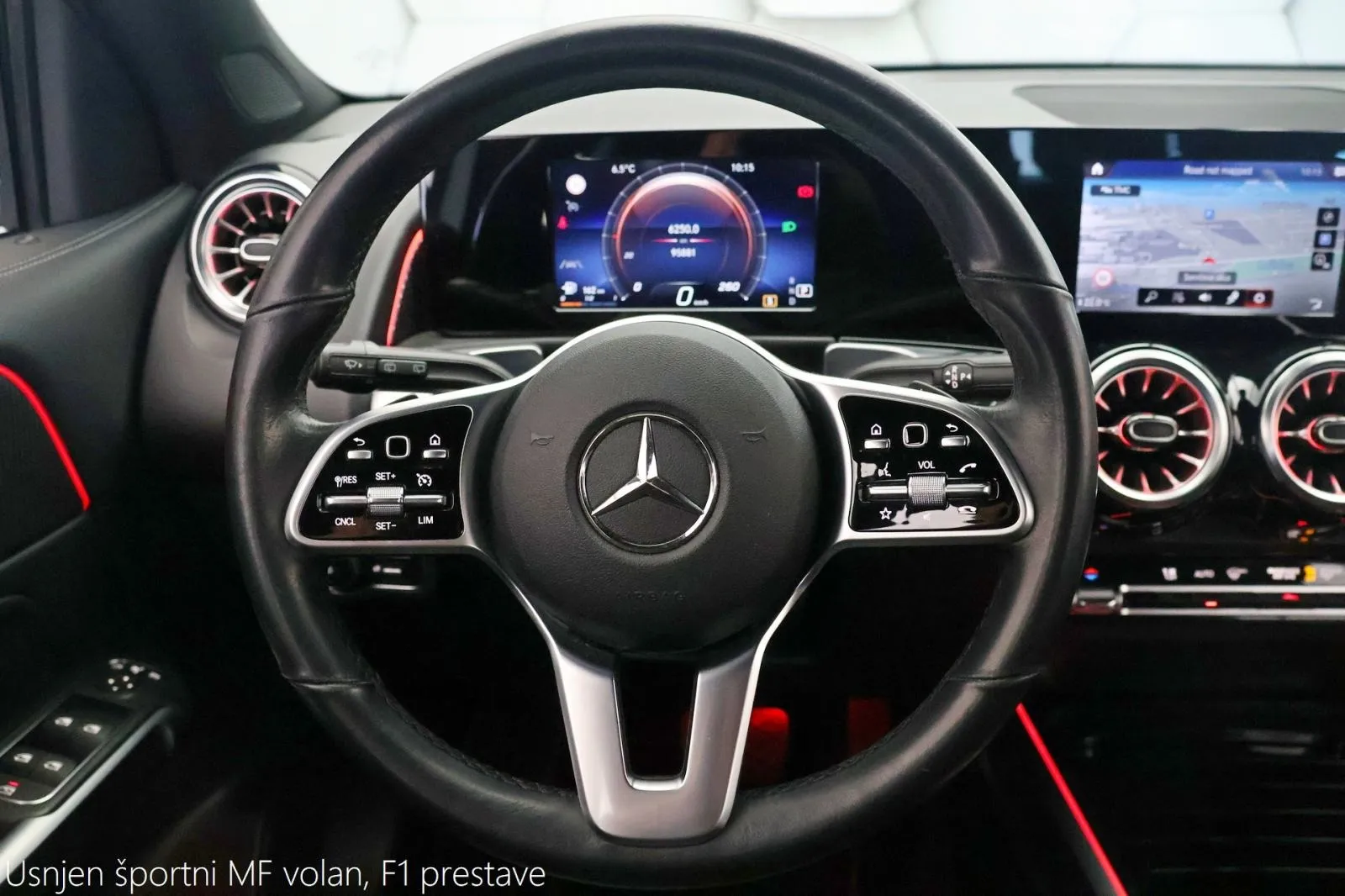mercedes-benz glb 220d 8g-dct progressive 191km full led navi - slika 16