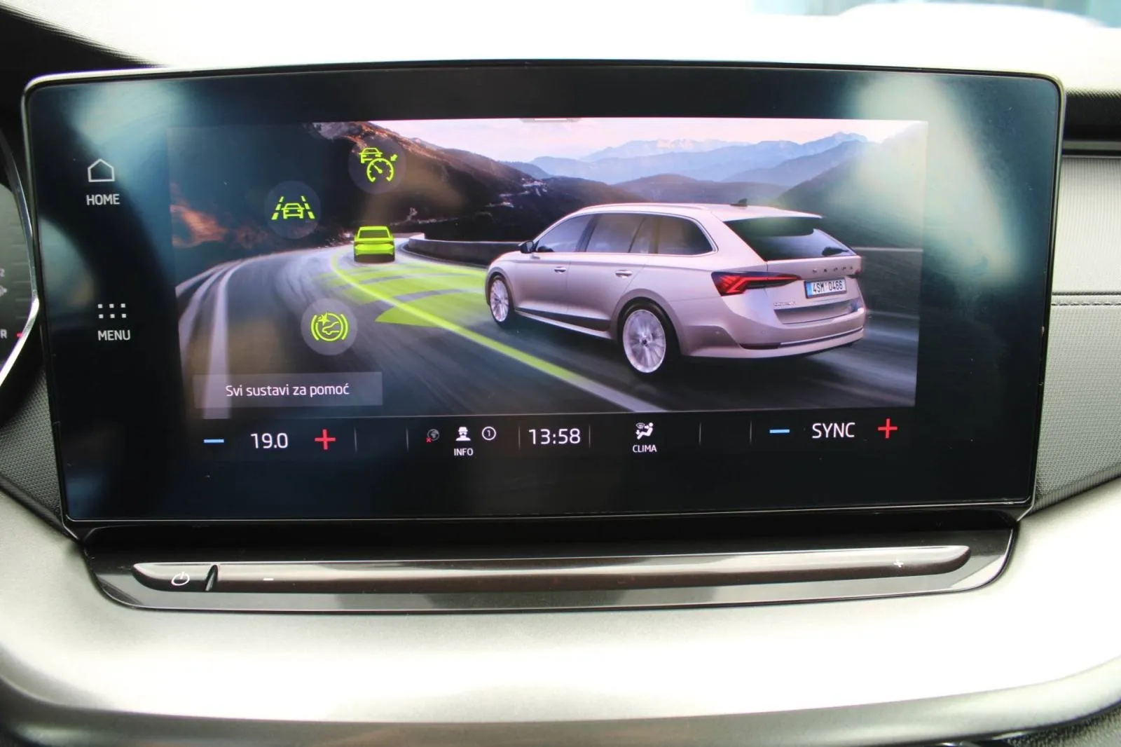 škoda octavia combi 1.0 tsi *led, virtual, navigacija, kamera* - slika 21