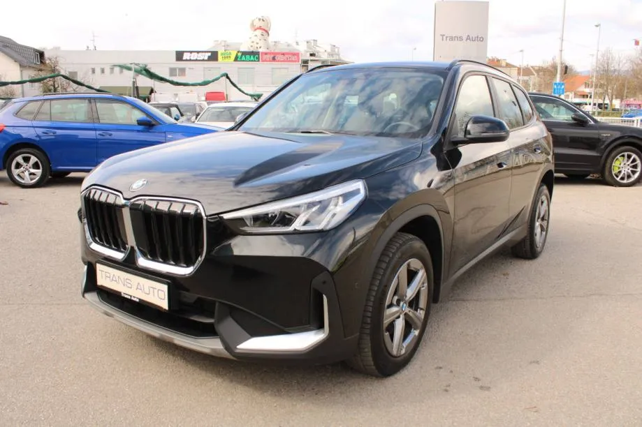 BMW X1 18d AUTOMATIK *LED, NAVIGACIJA, KAMERA* - Zagreb