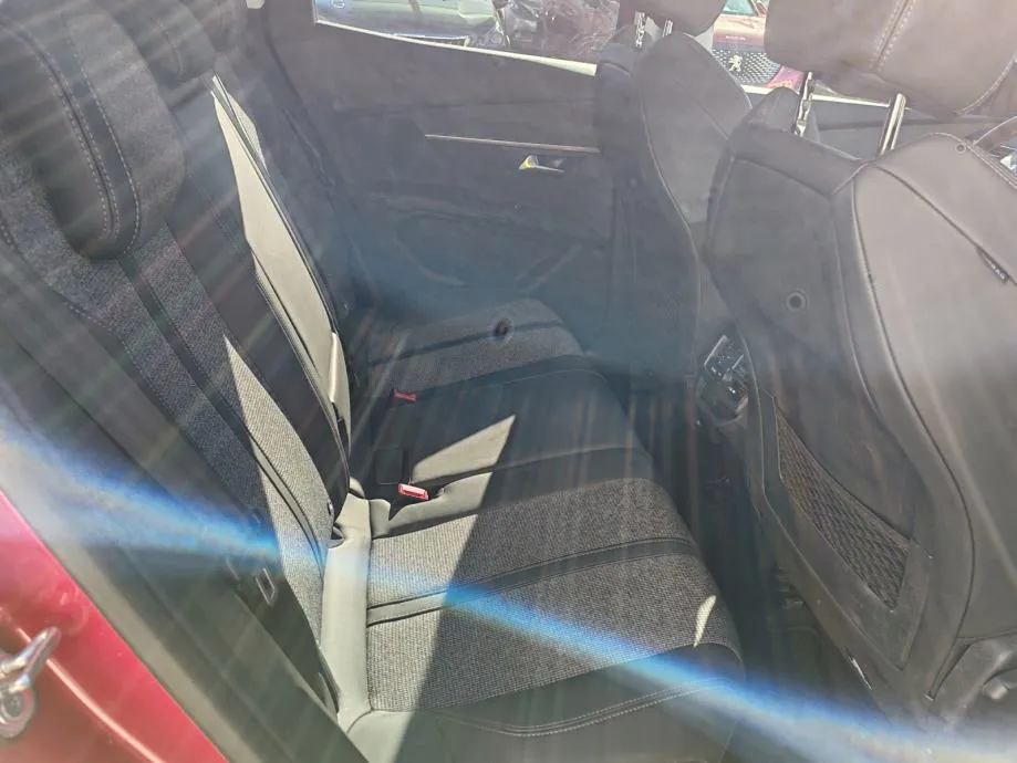 peugeot 3008 1,2 puretech - slika 9