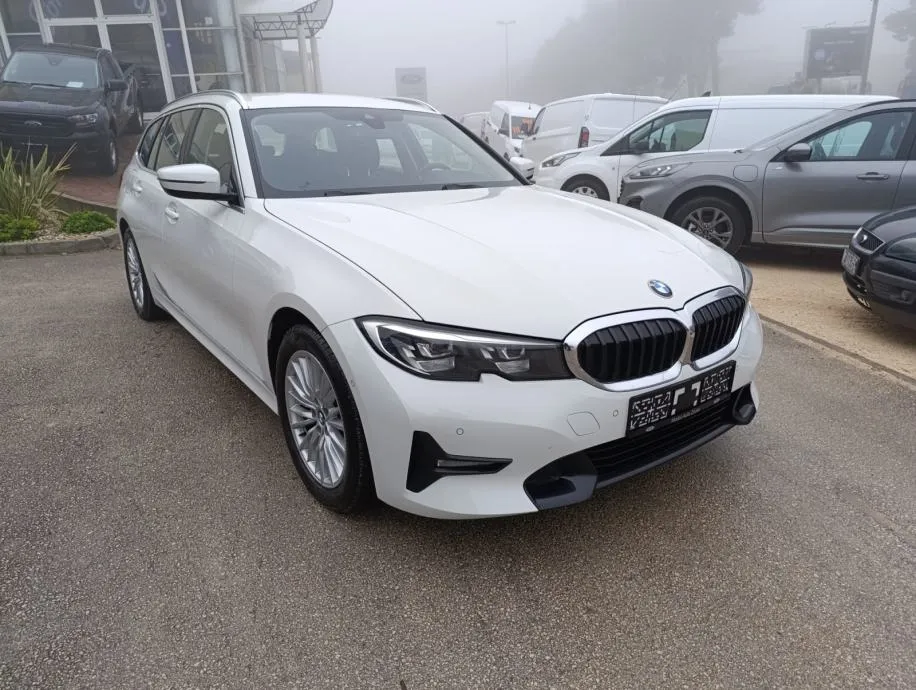 bmw serija 3 touring 318d - slika 7