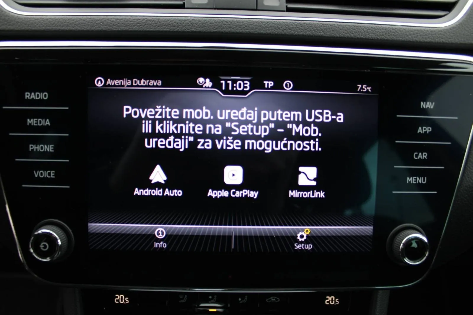 škoda superb 2.0 tdi dsg *led, navigacija, kamera* - slika 22