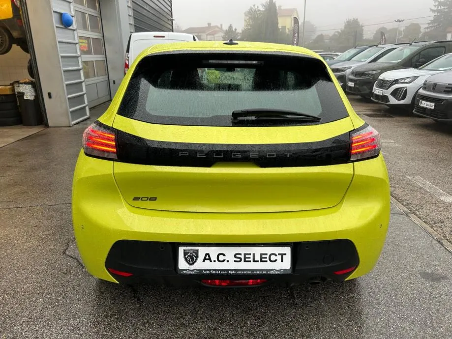 peugeot 208 style 100 - 2025 - 19.000 km - jamstvo - gratis reg. - slika 5