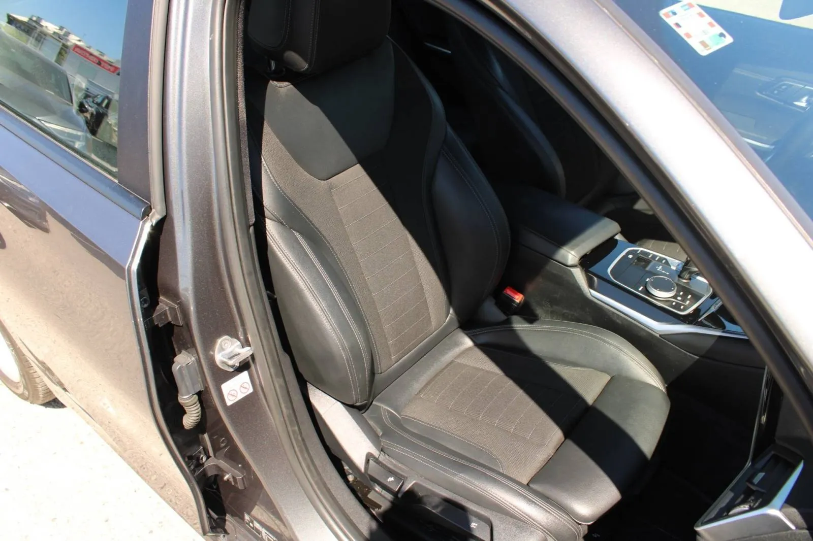 bmw serija 3 320d xdrive automatik *led, navigacija* - slika 11