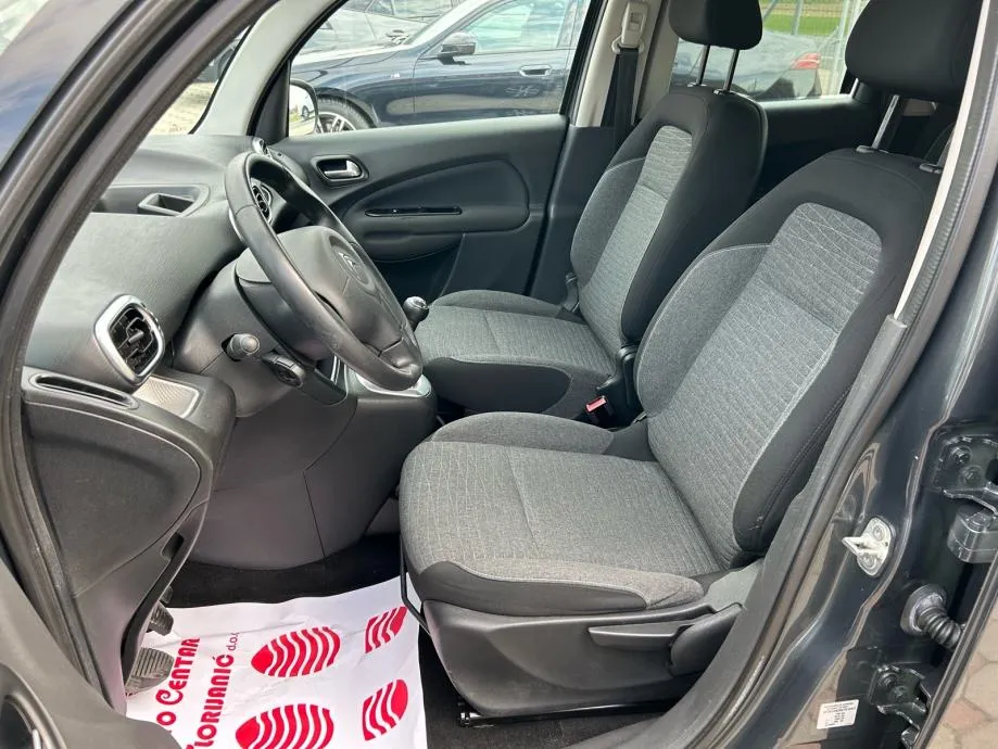 citroën c3 picasso 1,2 benzin 2016.,servisna, park senz, led, kuka.... - slika 10