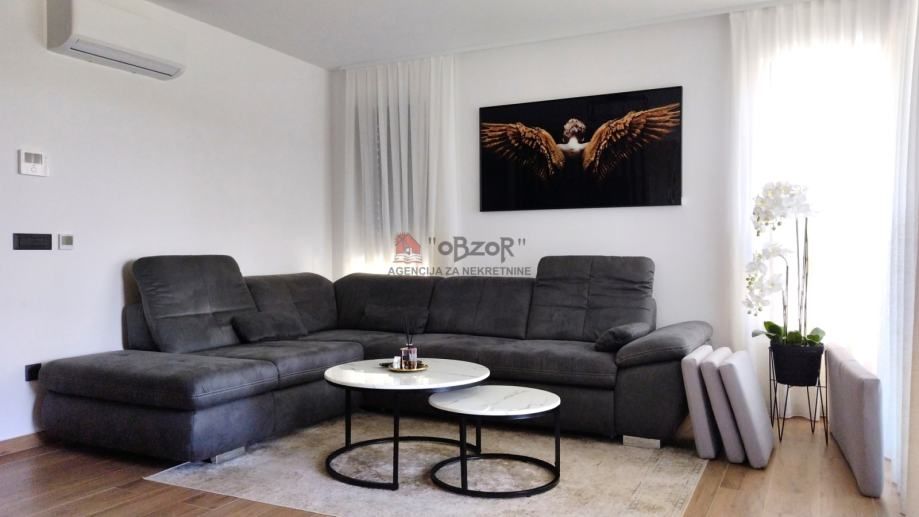 petrčane-punta radman, trosoban namješten apartman 89,40m2 - slika 7