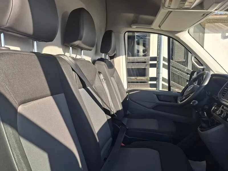 volkswagen crafter 2.0 tdi*177ks*klima*navigacija*park.kamera* - slika 13