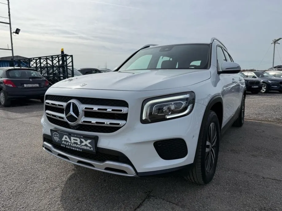 mercedes glb 200d automatik °velika navi°kamera°leasing bez učešća° - slika 9