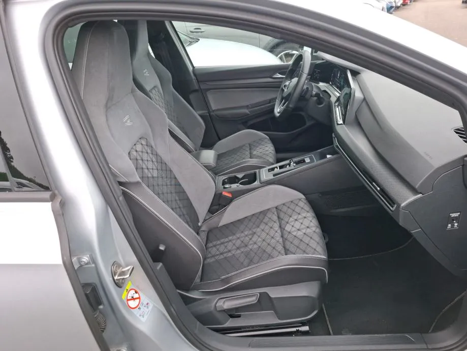vw golf 8 2,0 tdi - r line - 2022 - full - u dolasku !!! - slika 5