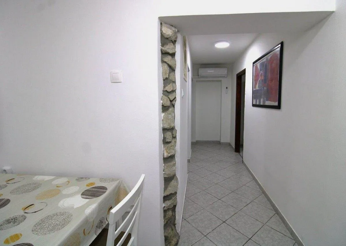 poreč- prilika -dva stana u jednom (prodaja) - slika 13