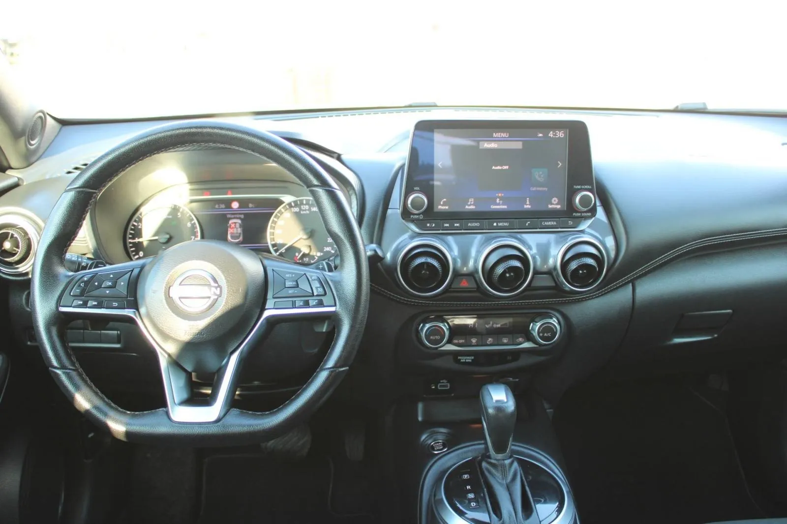 nissan juke 1.0 dig-t automatik n-connecta *kamera* - slika 12