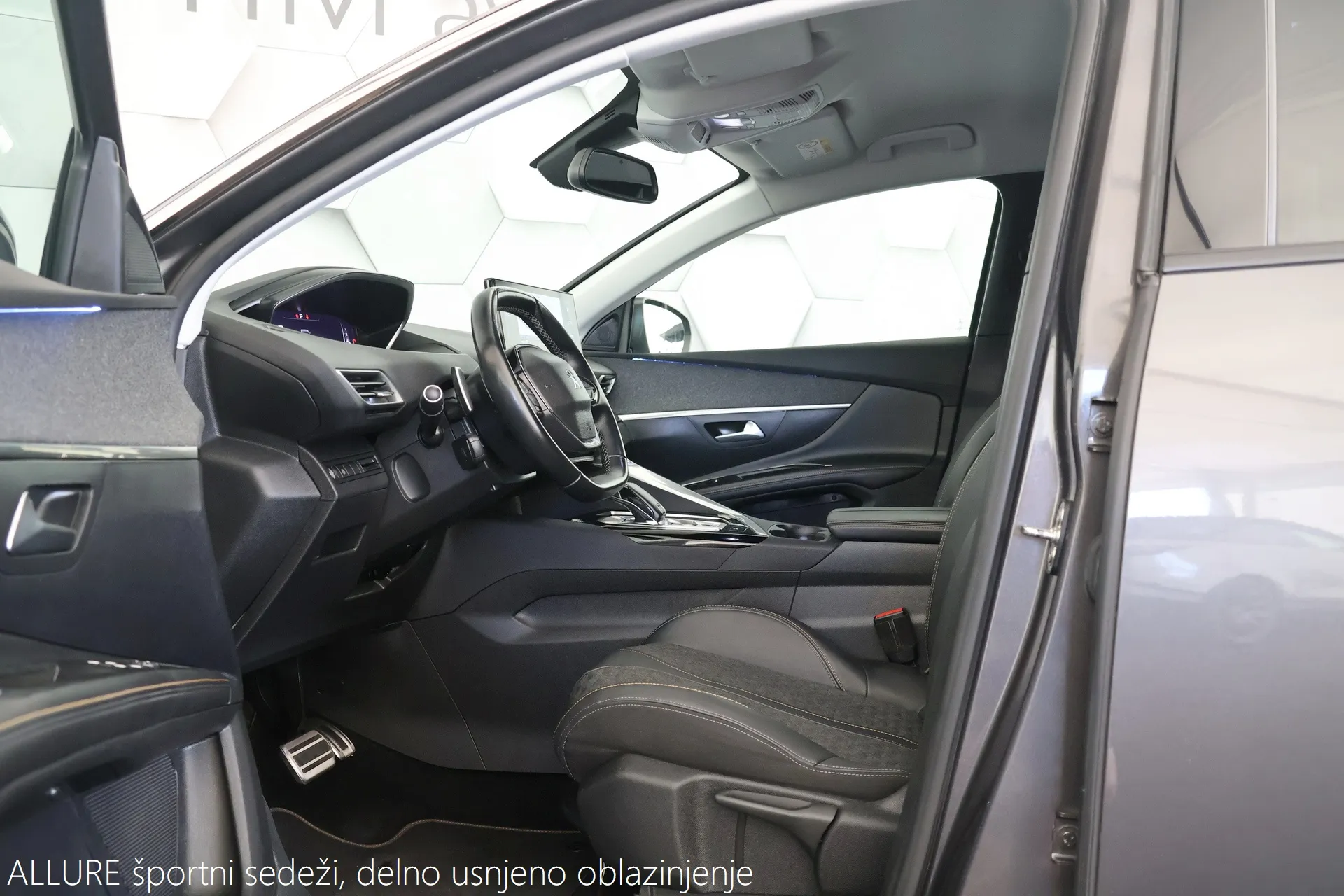 peugeot 5008 2.0 bluehdi allure pack road trip icockpit acc navi 7sjed - slika 9