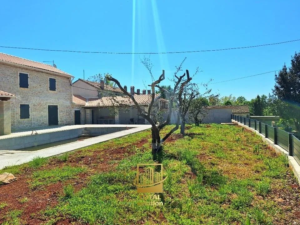 istra, barban, obnovljena stancija 180 m2 sa bazenom, okućnica 2000 m2 - slika 7