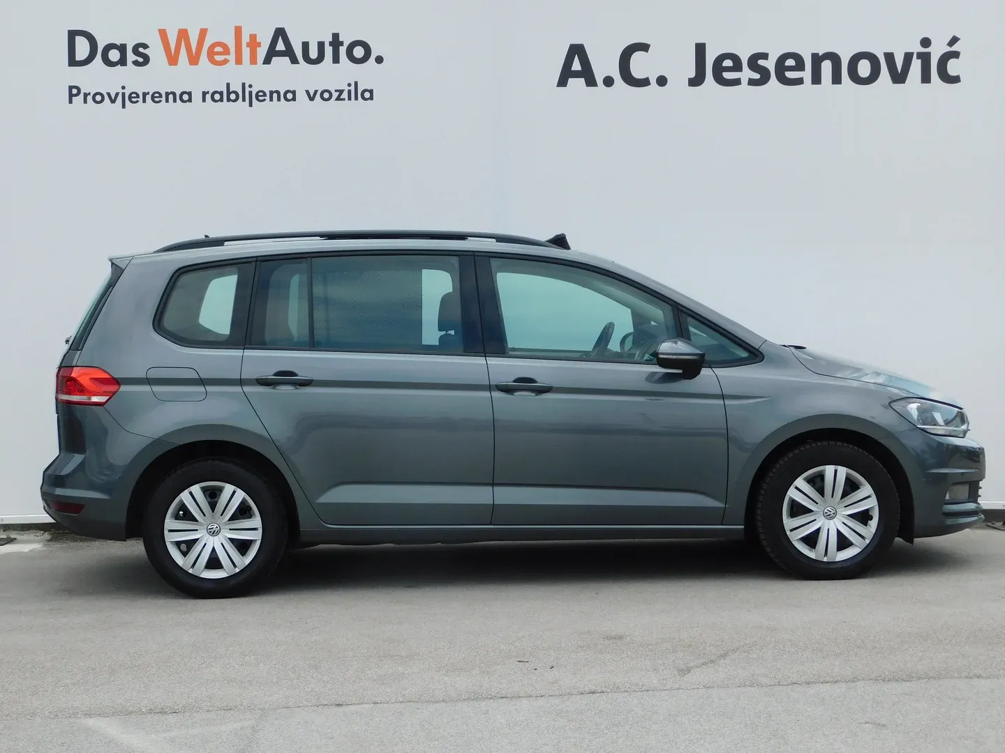 08819 volkswagen touran 1.6 tdi dsg trendline - slika 4