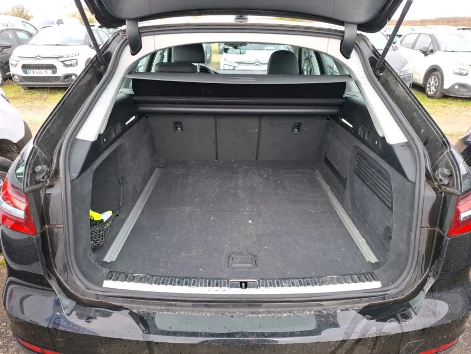 audi a6 35 tdi avant - 130.000km - navi - virtual - u dolasku !!! - slika 9