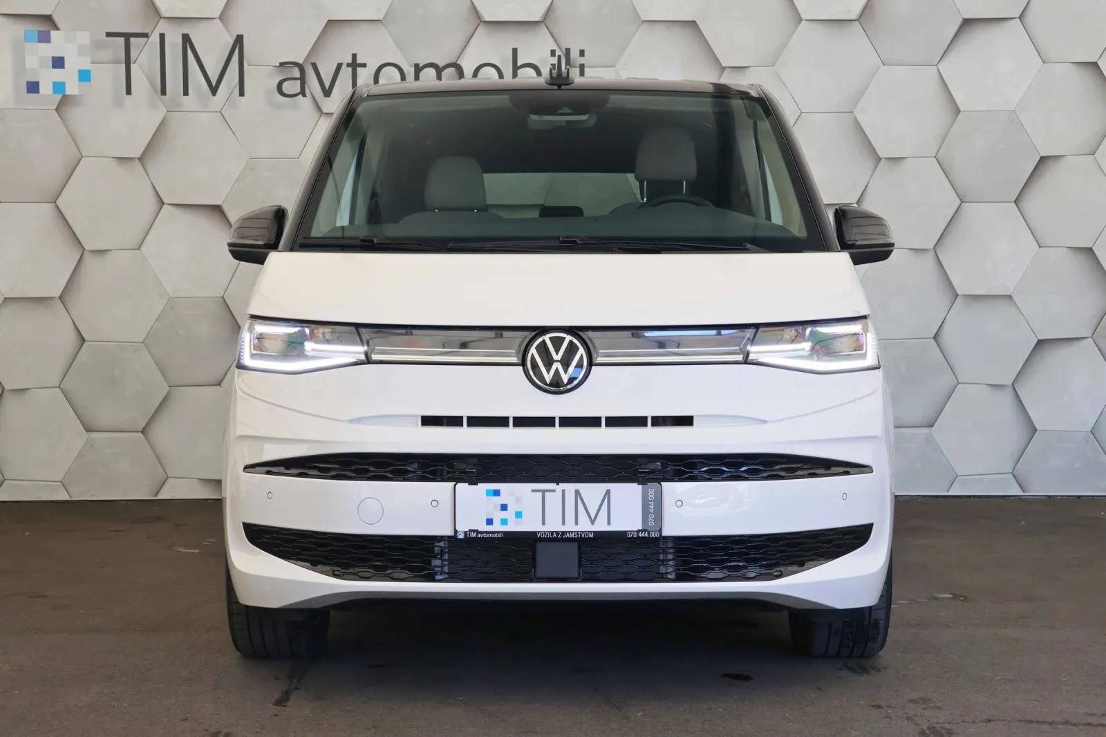 volkswagen multivan t7 l2 2.0tdi dsg edition 150km el.klizna vrata - slika 5