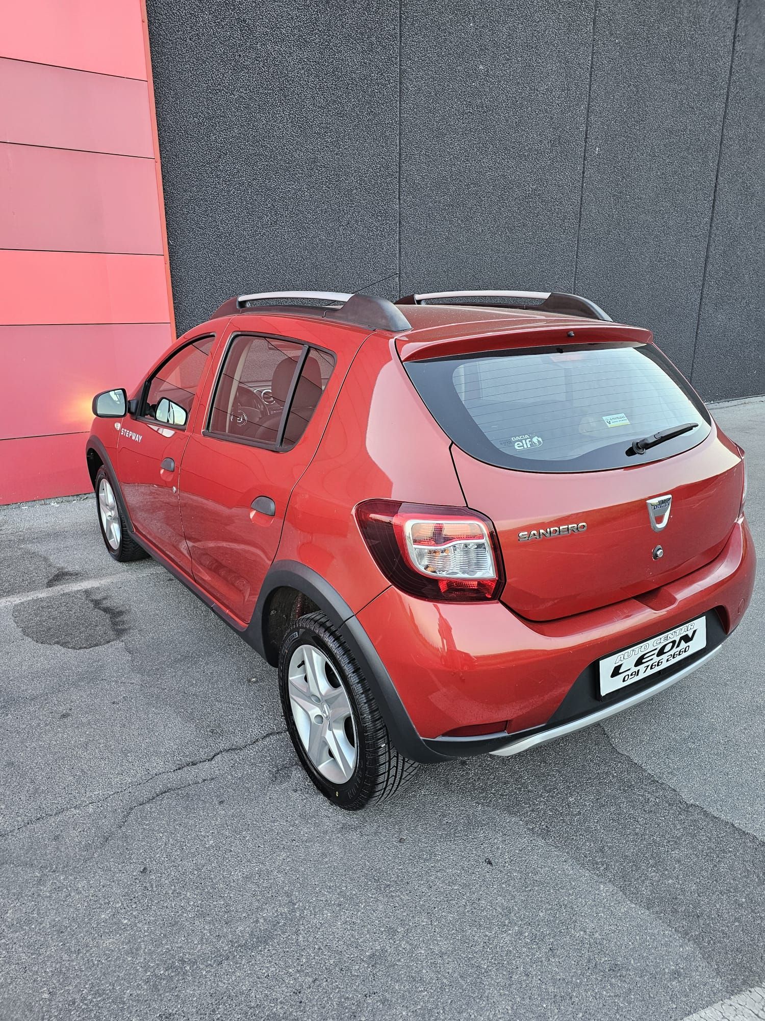 dacia sandero 1,5 dci 90 s&s ,2016 g. 167000 km - slika 4