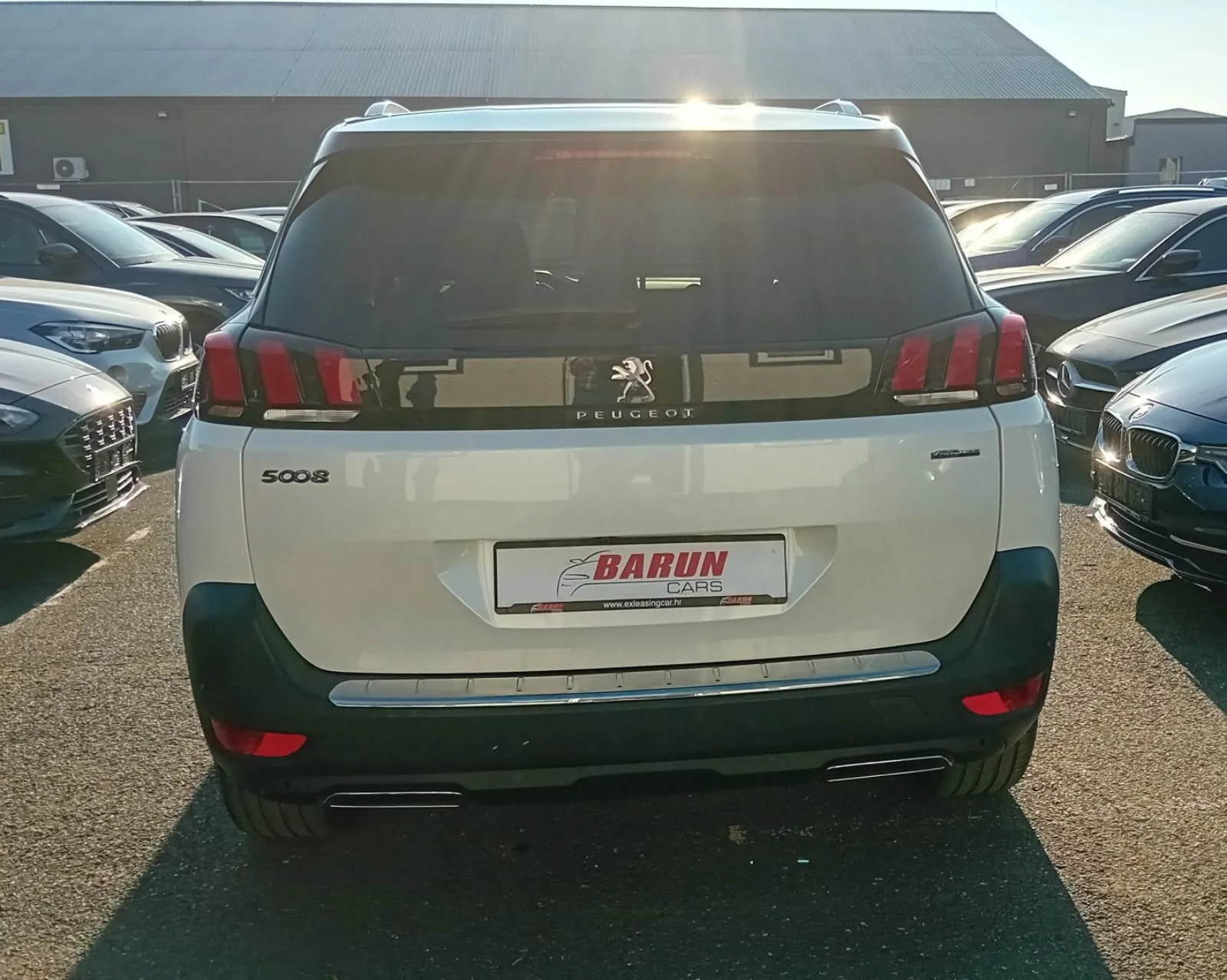 peugeot 5008 1,5 bluehdi automatik,do 2 godine jamstva,u sustavu pdv-a - slika 13