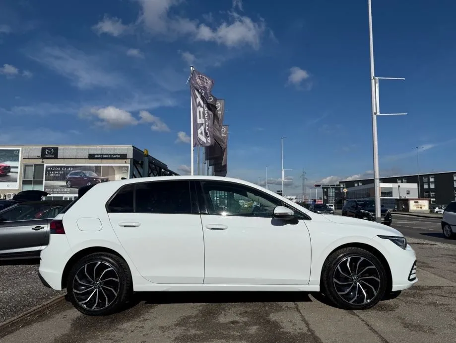 vw golf 8 2,0 tdi life °navi°ambi. light°nije uvoz°leasing bez učešća° - slika 5