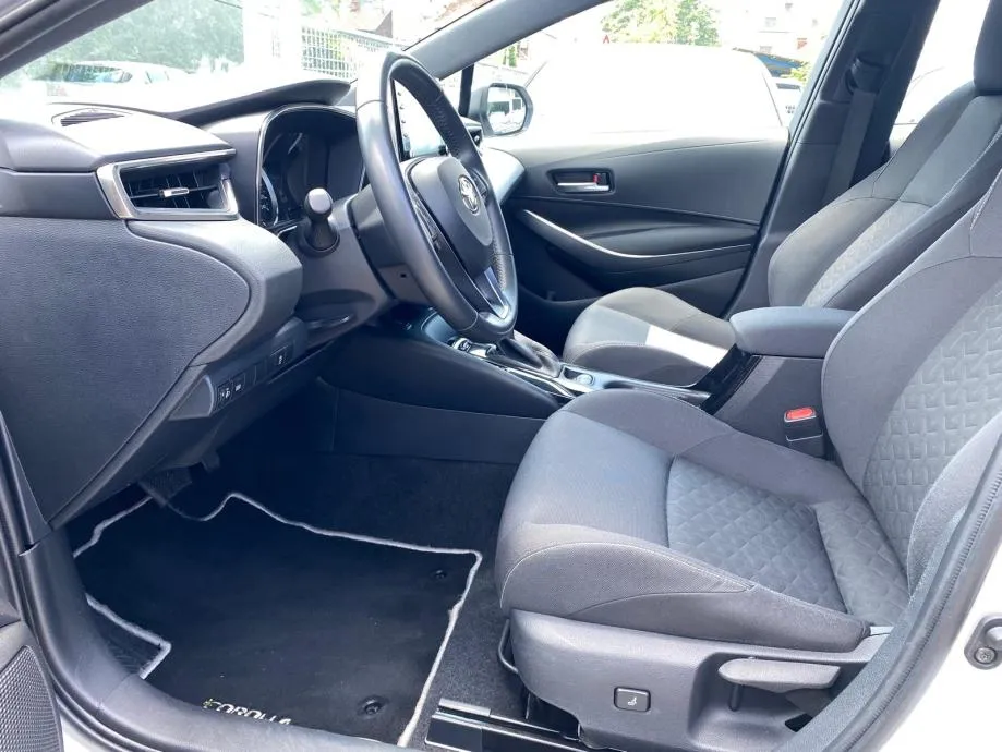 toyota corolla 1.8 hybrid automatik, navi, tempomat, 4x garancija!! - slika 12