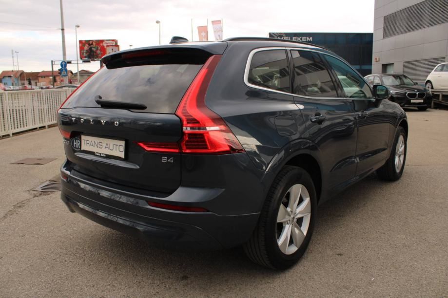 volvo xc60 2.0d b4 automatik *led, navigacija, kamera* - slika 4