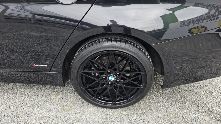 bmw serija318d,automatic klima,navigacija,alu 18,odličan,reg.3/2026 - slika 5
