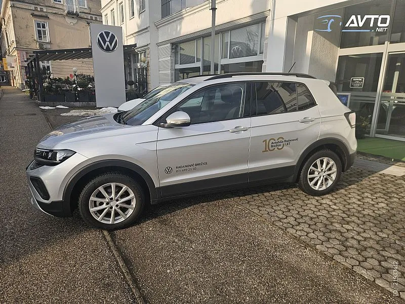 volkswagen t-cross 1.0 tsi dsg 4all 85kw - slika 10