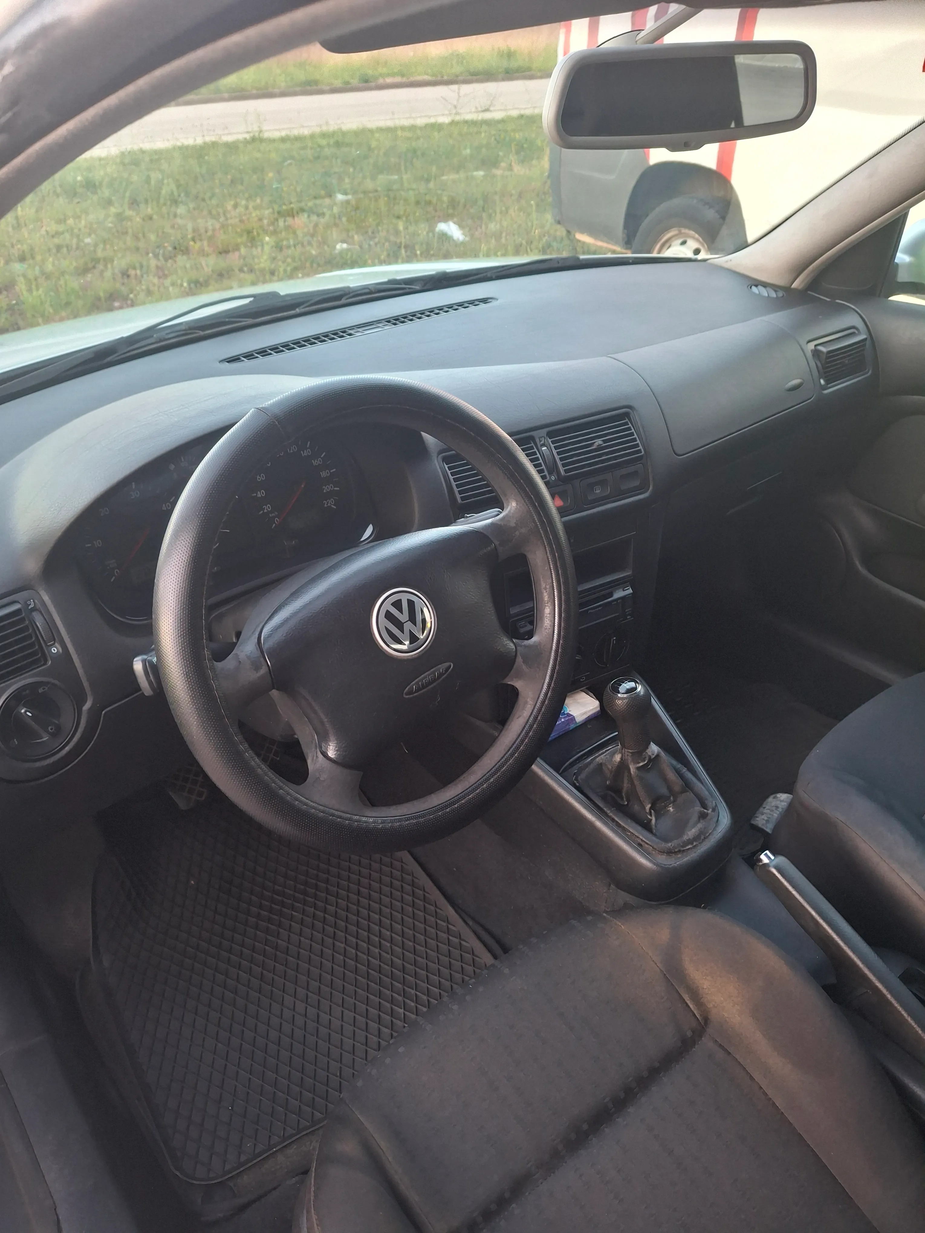 prodajem golf iv - slika 6