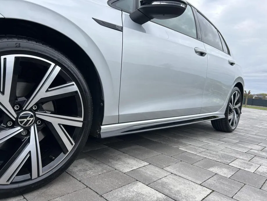vw golf 8 1,5 etsi r-line - slika 3