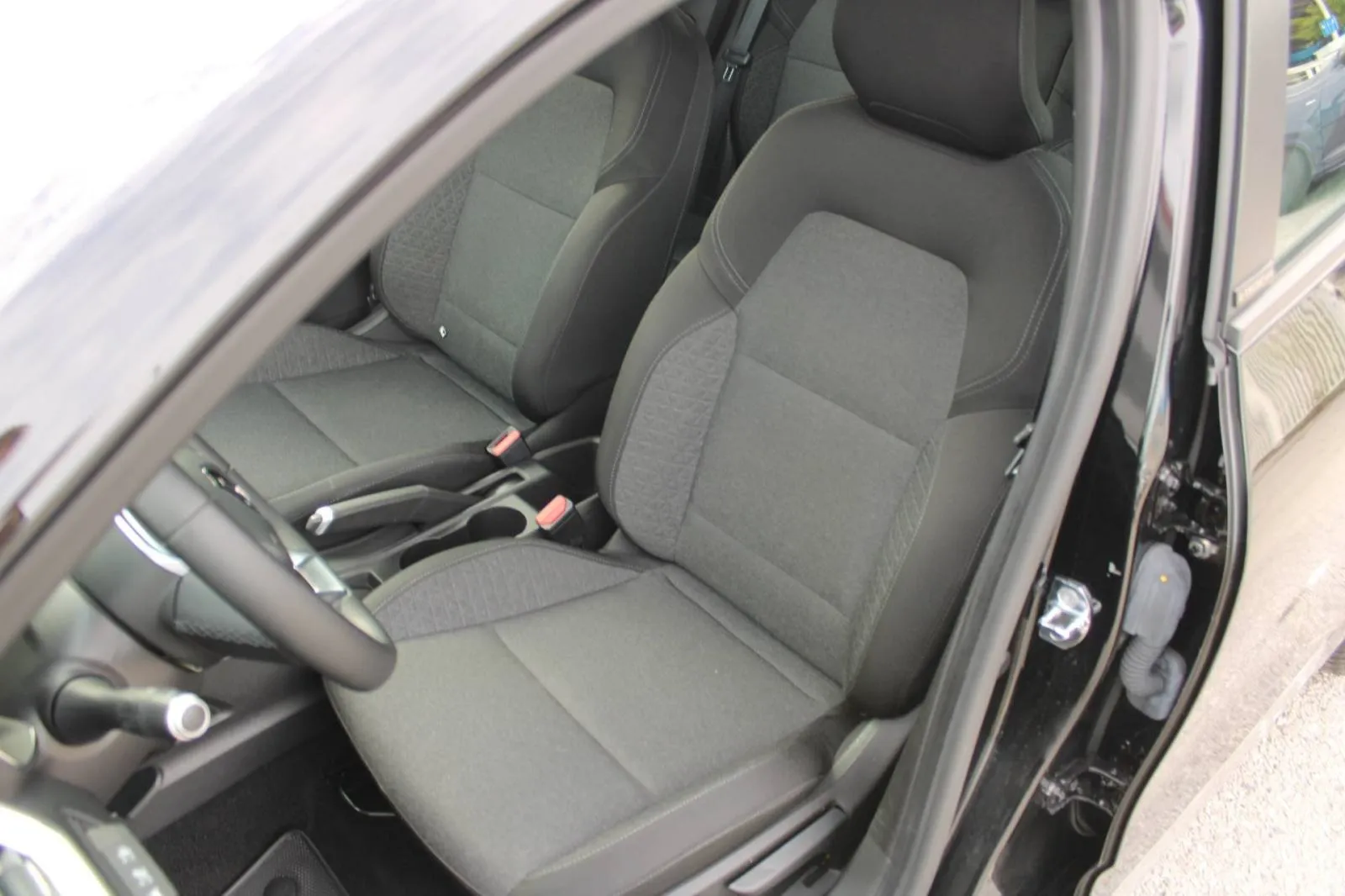 renault clio 1.6 e-tech hybrid automatik - slika 8