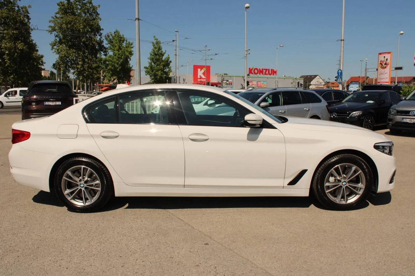 bmw serija 5 540d xdrive sportline automatik - nije uvoz - slika 4