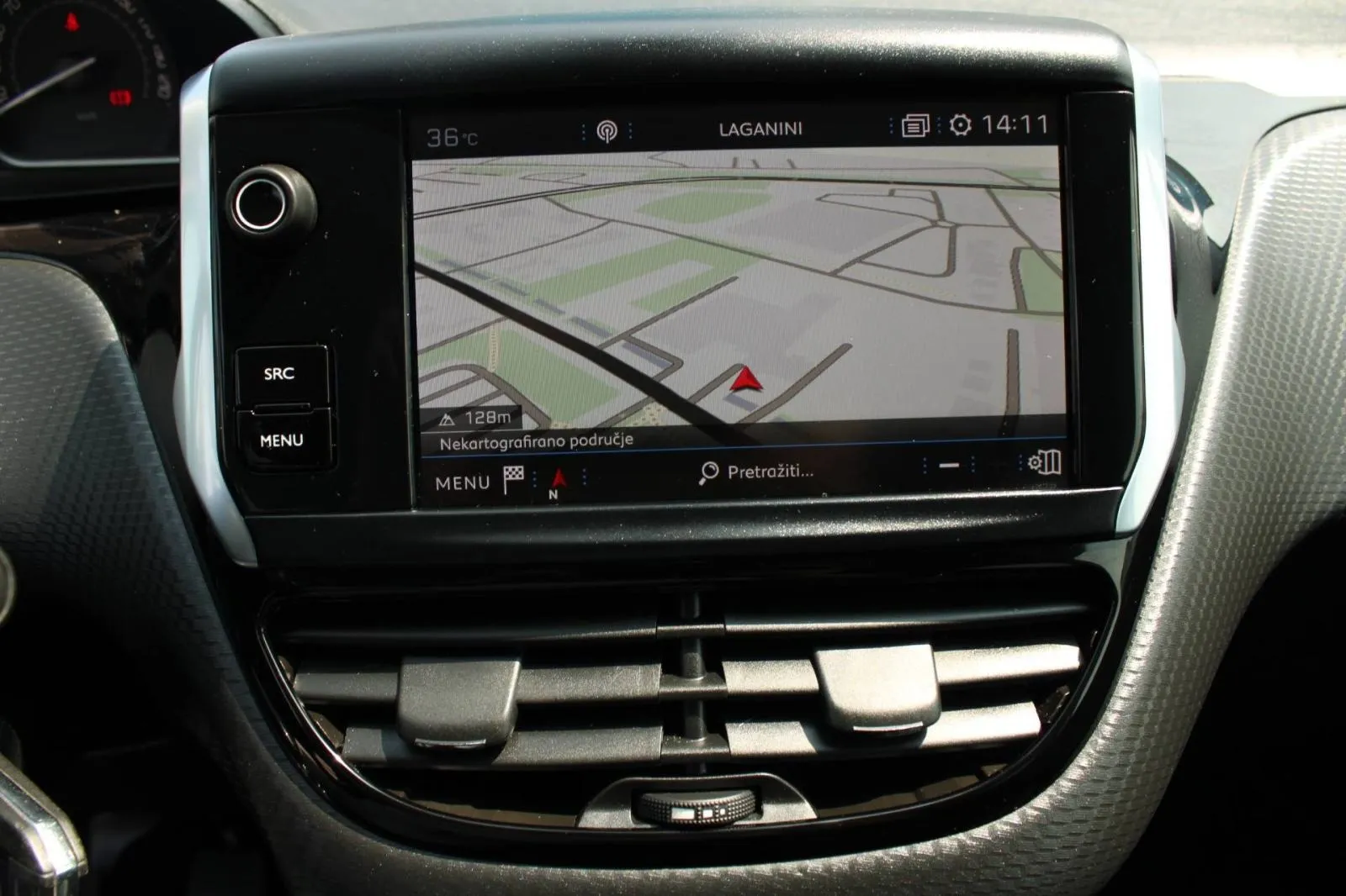 peugeot 208 1.5 hdi allure *navigacija* - slika 20
